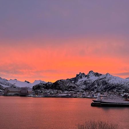 Sentrumsnaer Leilighet Med Utsikt สโวลแวร์ ภายนอก รูปภาพ